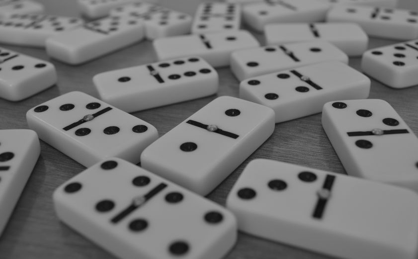 Online Casino: Spielautomaten und Live-Spiele im Überblick