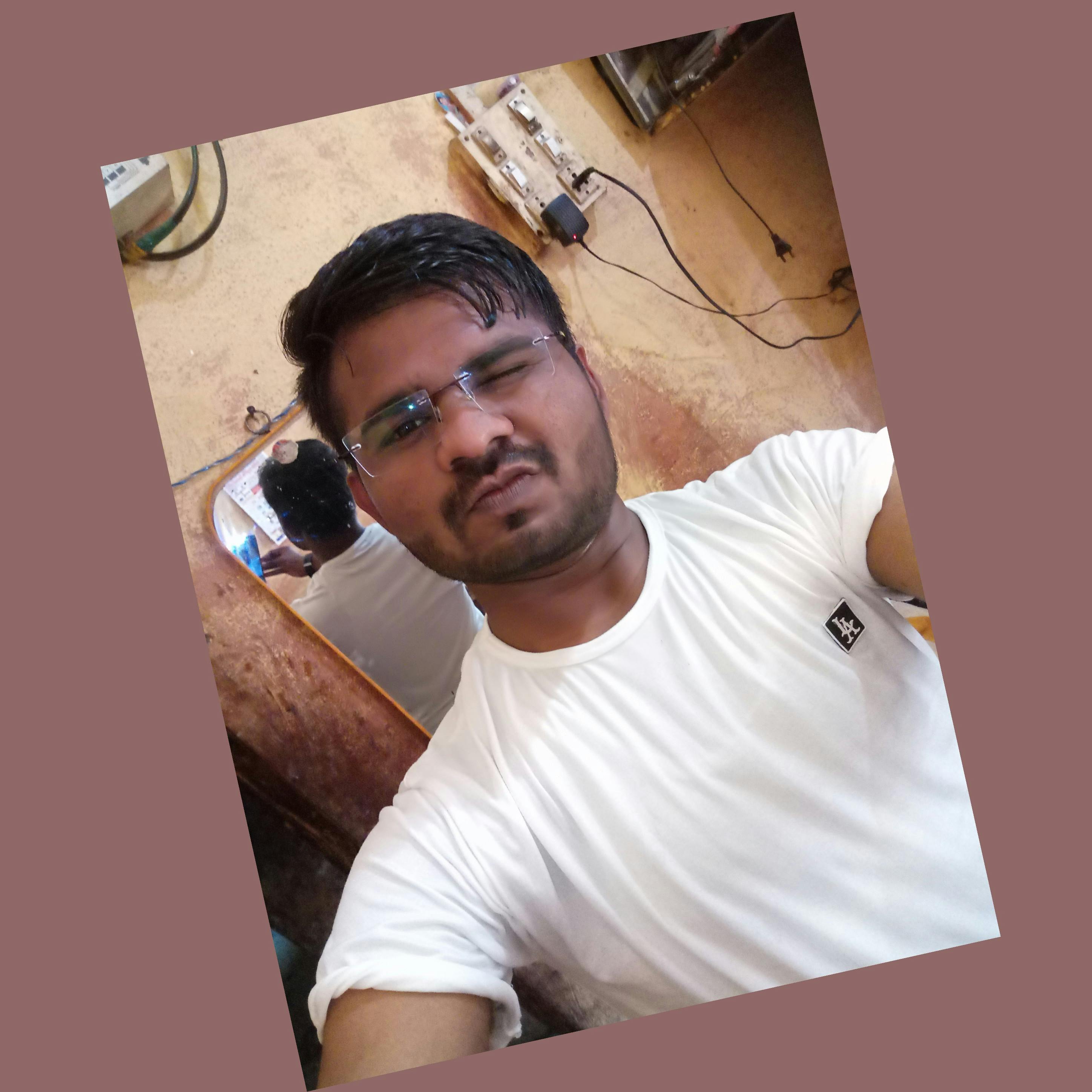 V-Neck T-Shirt - Gray Melange