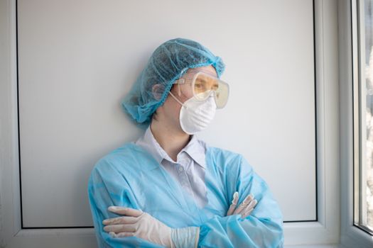 nurse wearing ppe