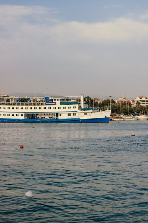 Fotos de stock gratuitas de agua, al aire libre, barco