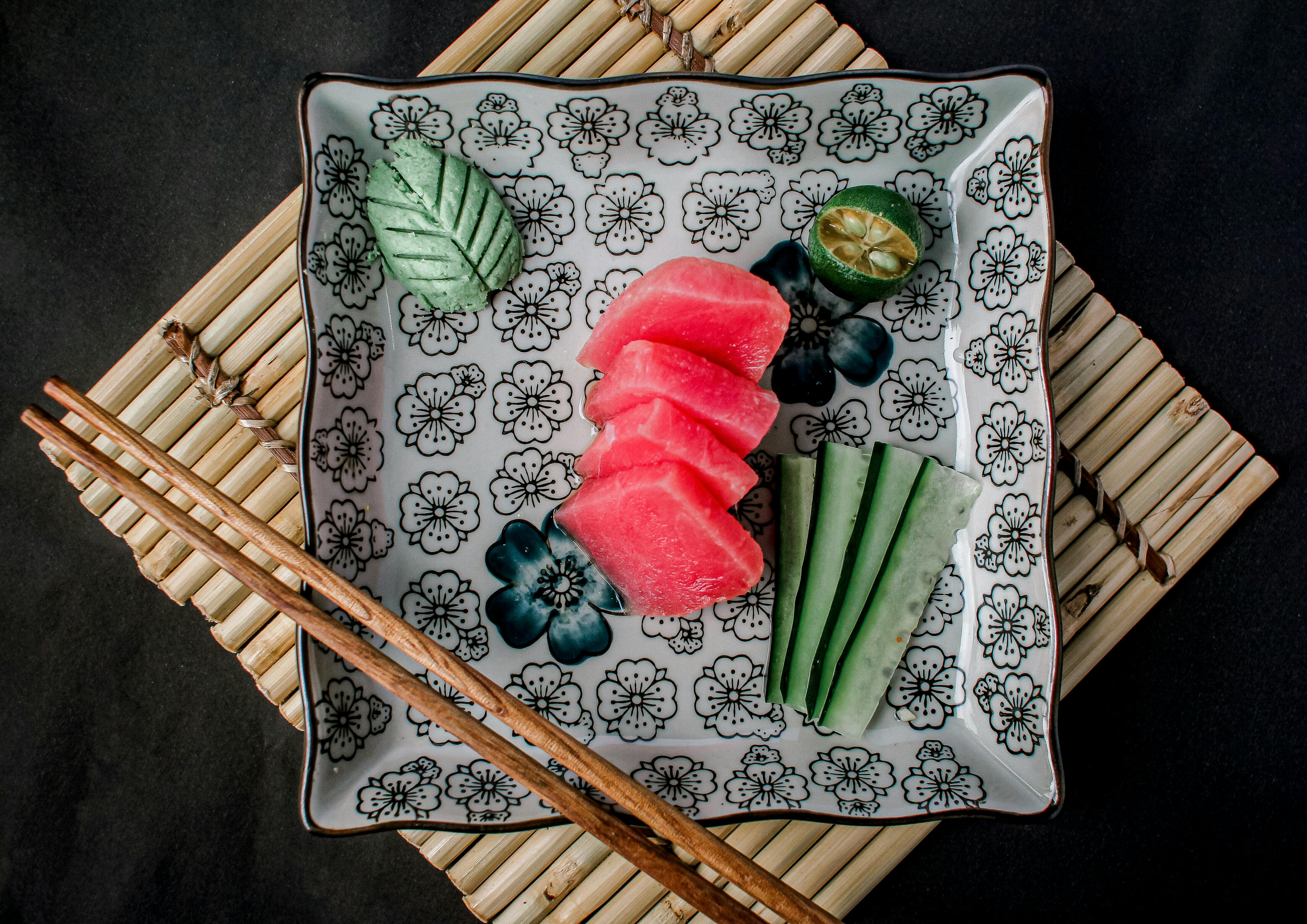 Savoring Japanese Sushi Trails: A Culinary Journey for Travelers