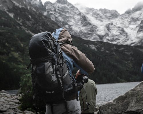 aşınmış, çorak, dağlar içeren Ücretsiz stok fotoğraf