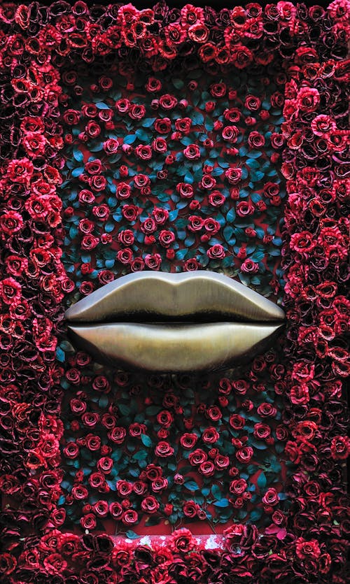 Roses and Gold Lips