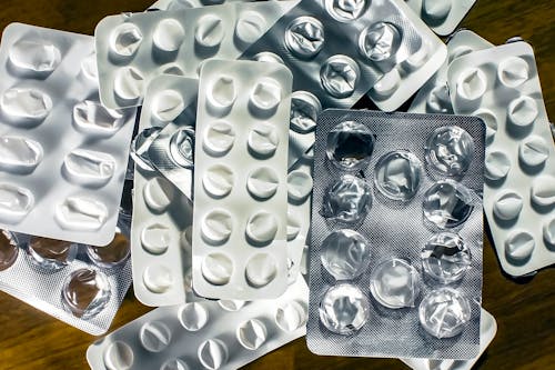 Základová fotografie zdarma na téma antibiotikum, balíček, bílá