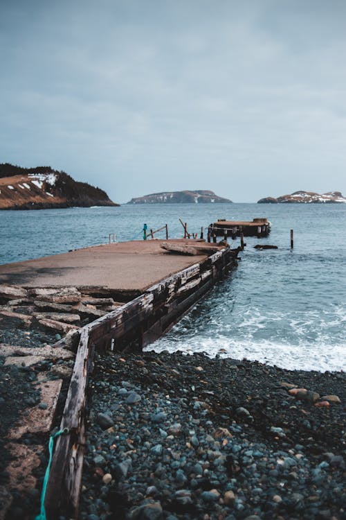 Free Brown Wooden Dock on Sea Stock Photo