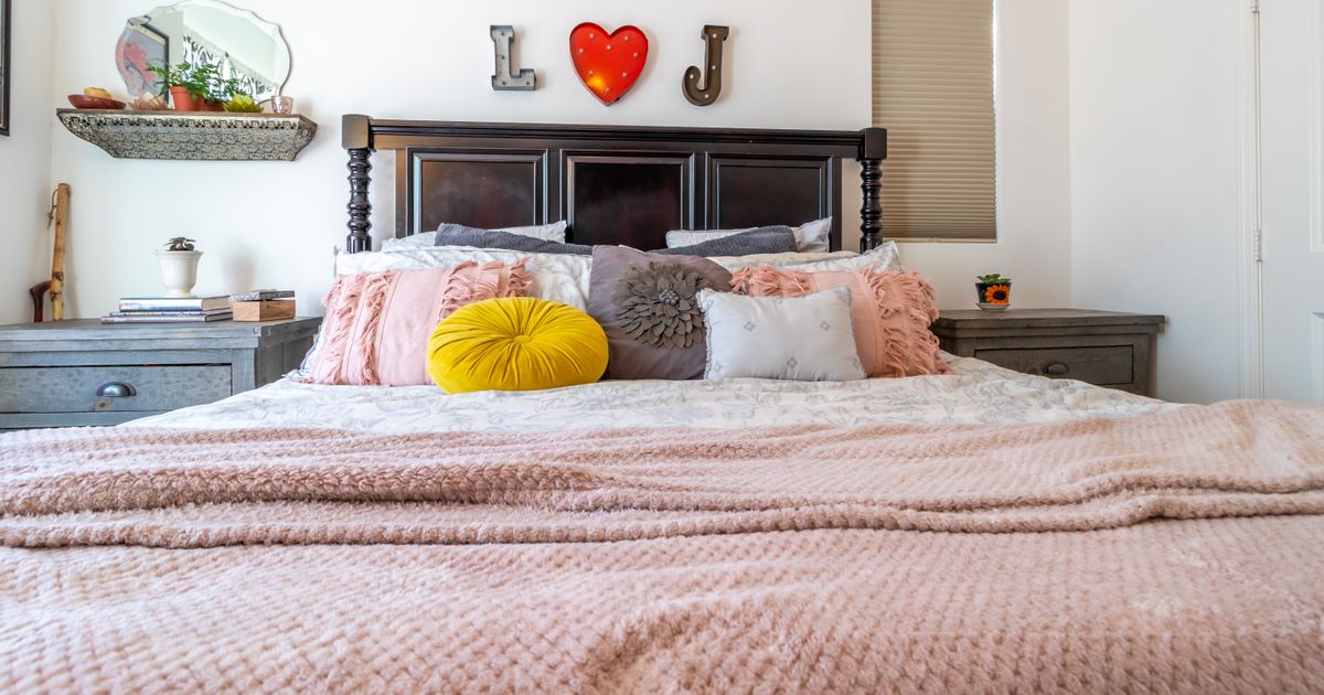 Can Sleeping Cold Help You Lose Weight?