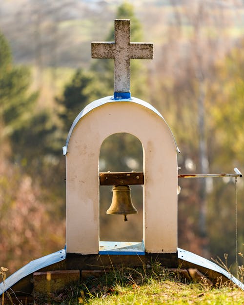 Foto d'estoc gratuïta de campana, catòlic, creu