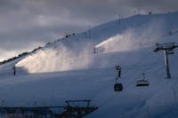 Vail Resorts Courts Gen Z with Steep Discounts Amidst Worst Snowfall in Decades