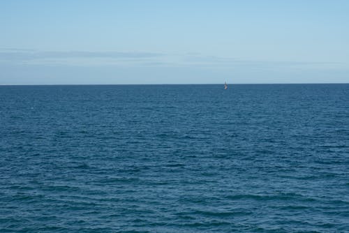 Gratis lagerfoto af backgound, blå himmel, bølger Lagerfoto