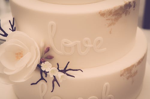 White Icing-covered 3-tier Cake