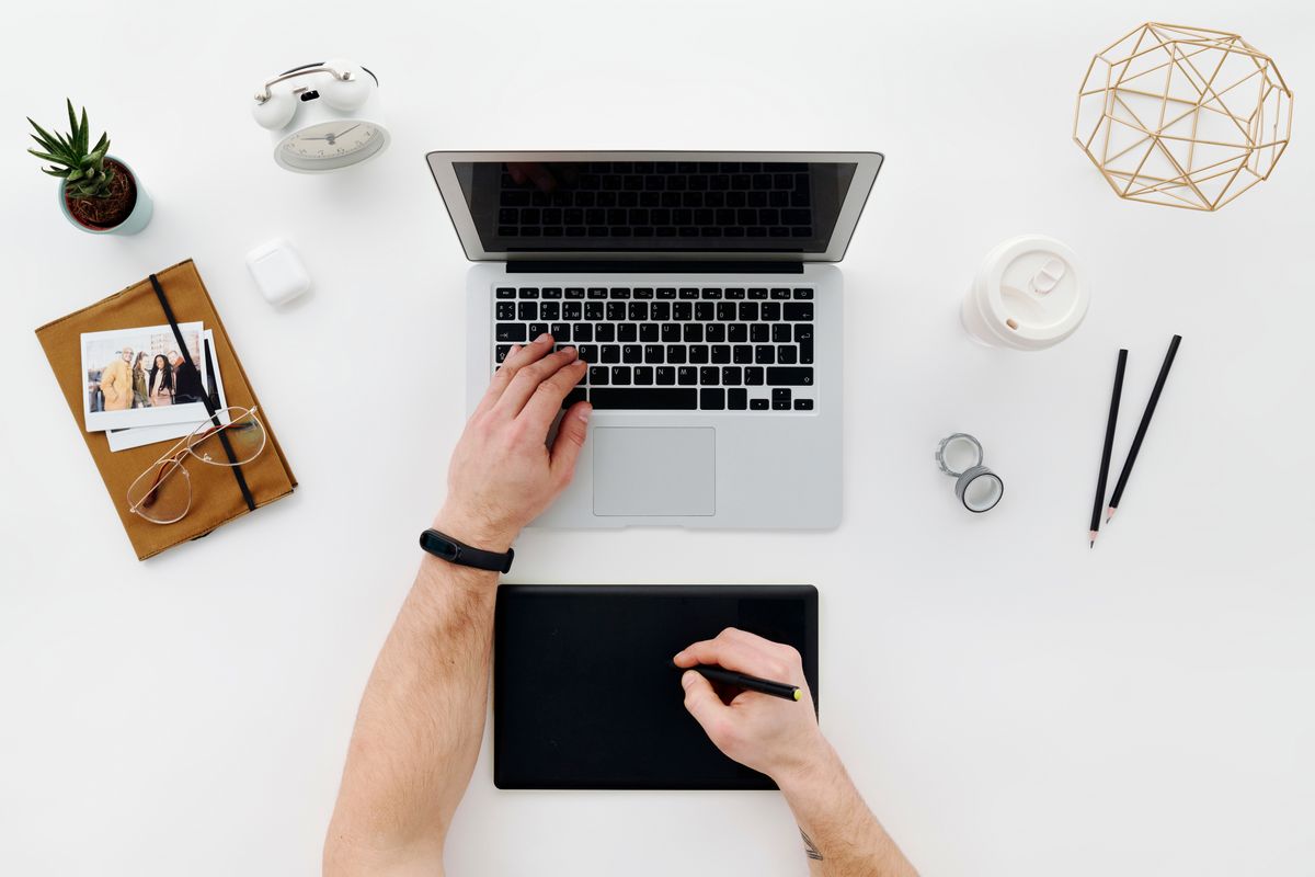 La Creatividad Humana: El Factor Irremplazable en la Era Digital