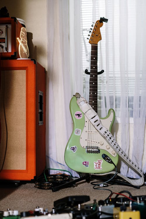 White and GreenStratocaster Electric Guitar