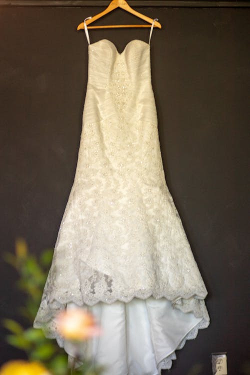 Free White Wedding Dress on Hanger Stock Photo
