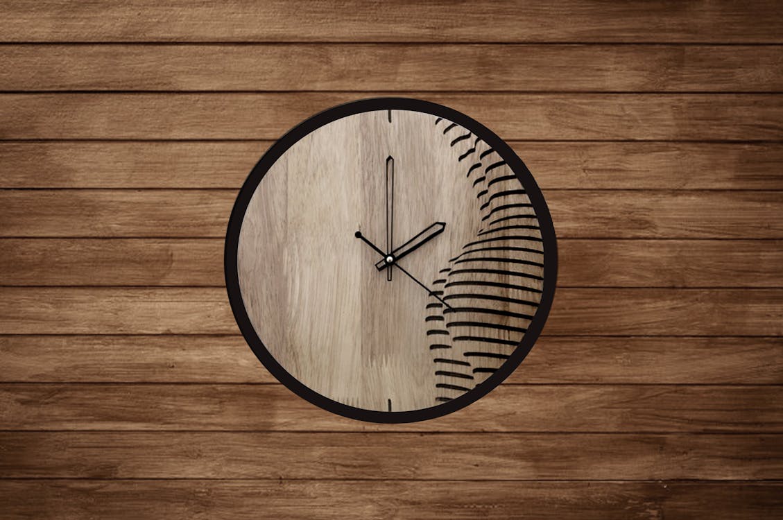 Free Brown Wooden Round Wall Clock Stock Photo