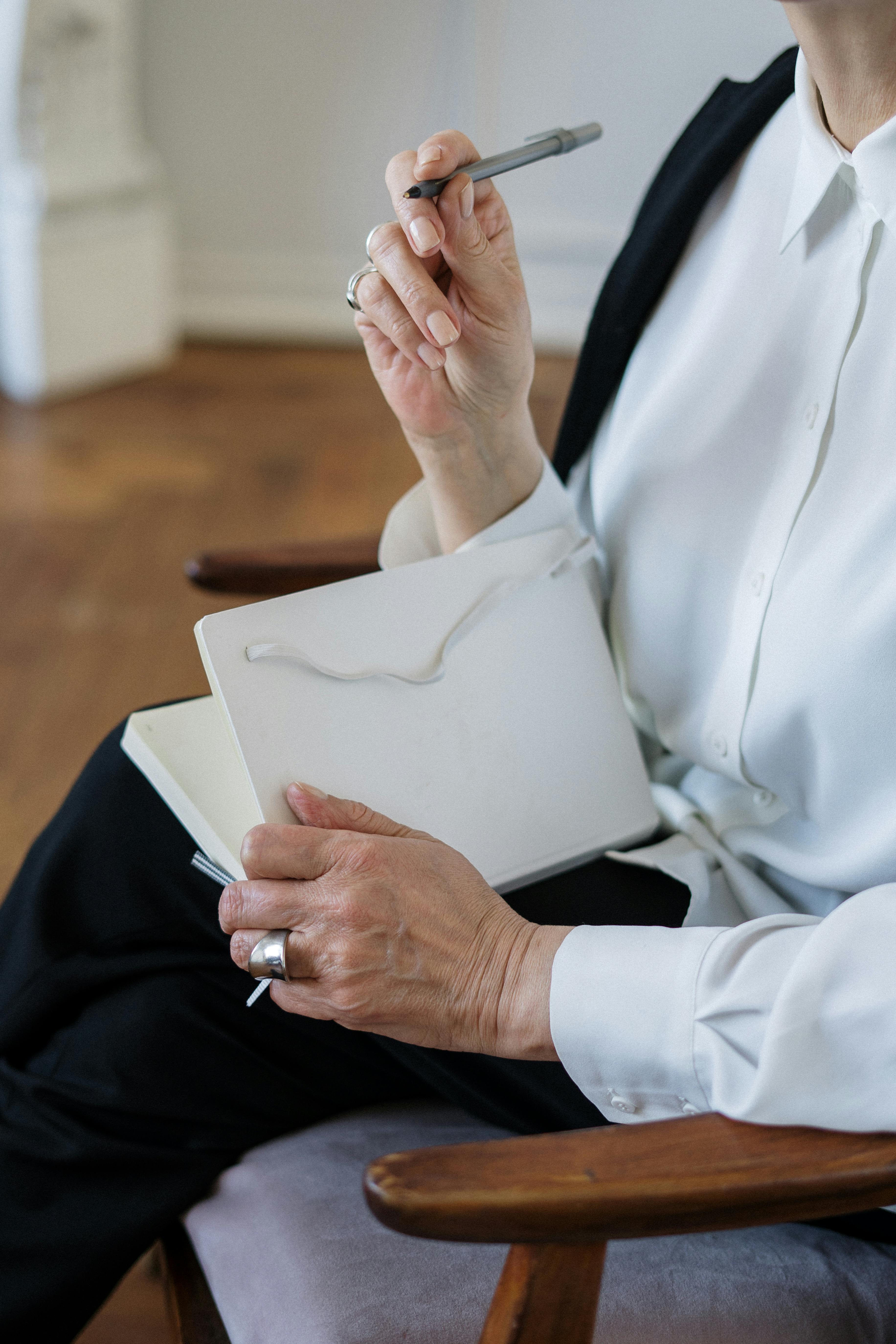 Two Woman Chatting · Free Stock Photo