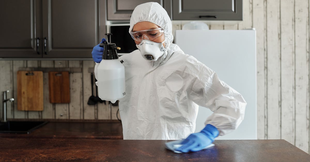 How to clean named sinus rinse bottle in microwave