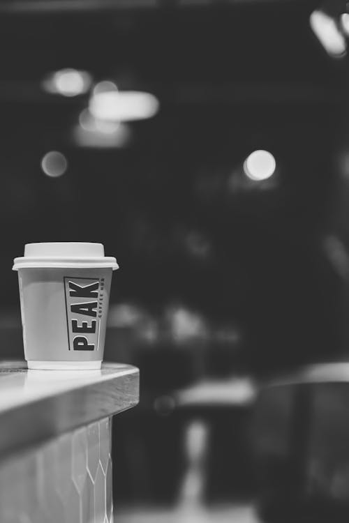 Бесплатное стоковое фото с кофе, кофейная чашка