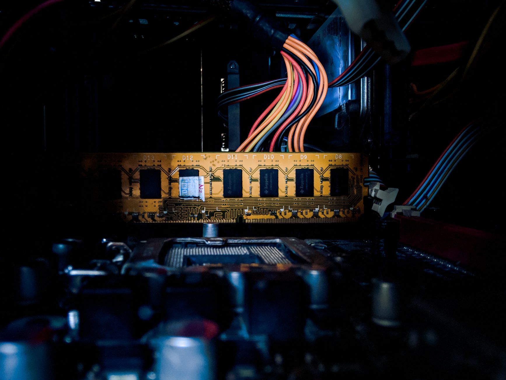 AI-hype drijft prijzen van verouderde DDR2-geheugenchips op
