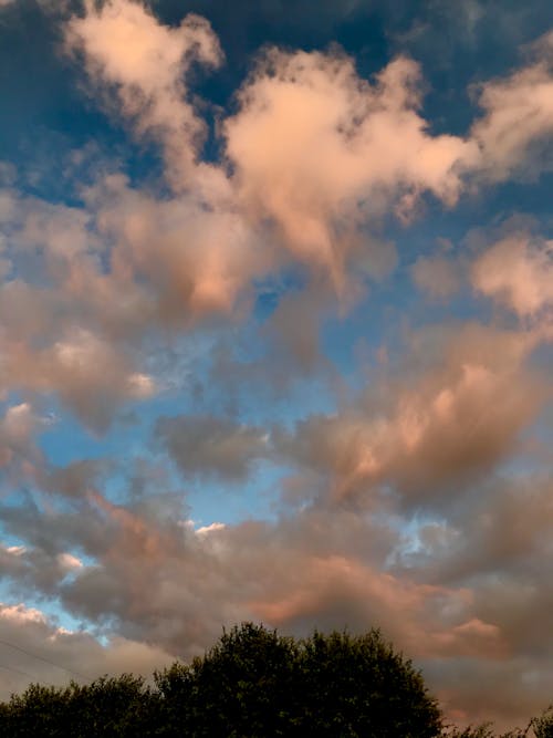 Free stock photo of art, beautiful sky, clouds Stock Photo