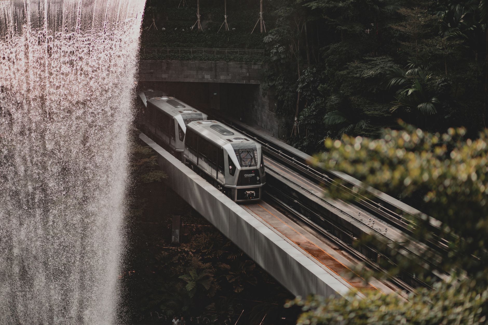 Viajar en Tren por Singapur