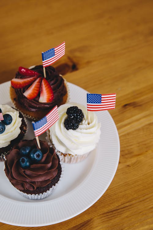 Cupcakes with USA Flag