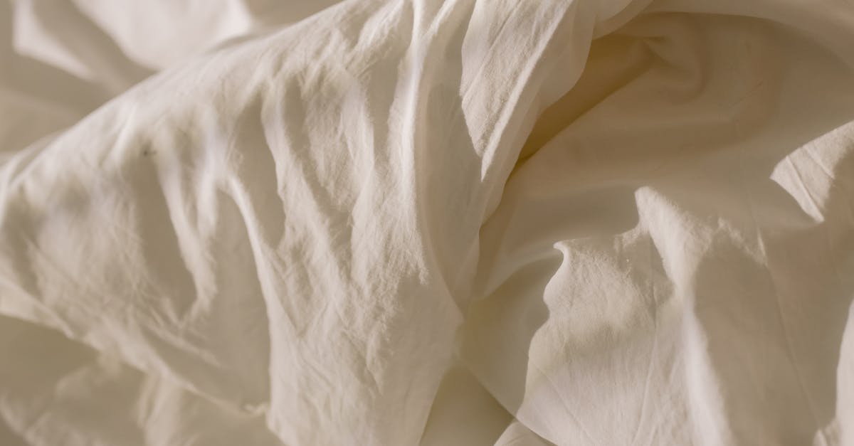 How to wash polyester cushions