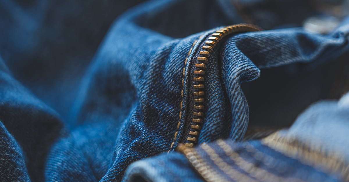How to sew an invisible zipper without a zipper foot