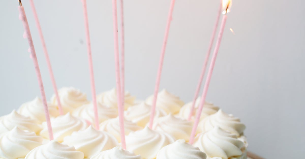 How to make candles using wax melts