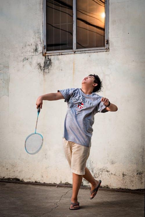 Kostnadsfri bild av badminton, pojke, solnedgång