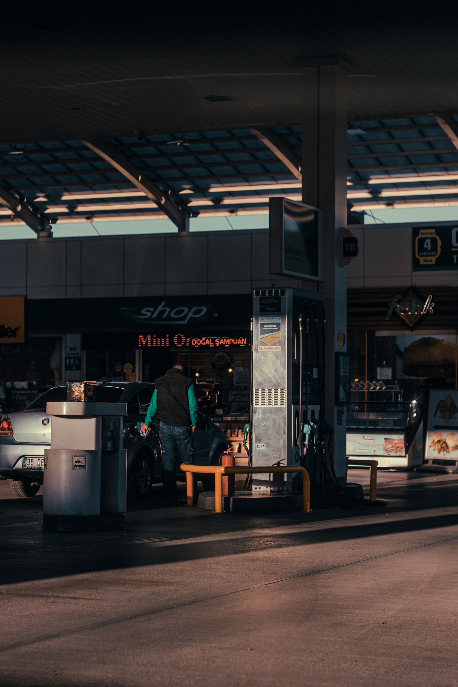 Nearby garages