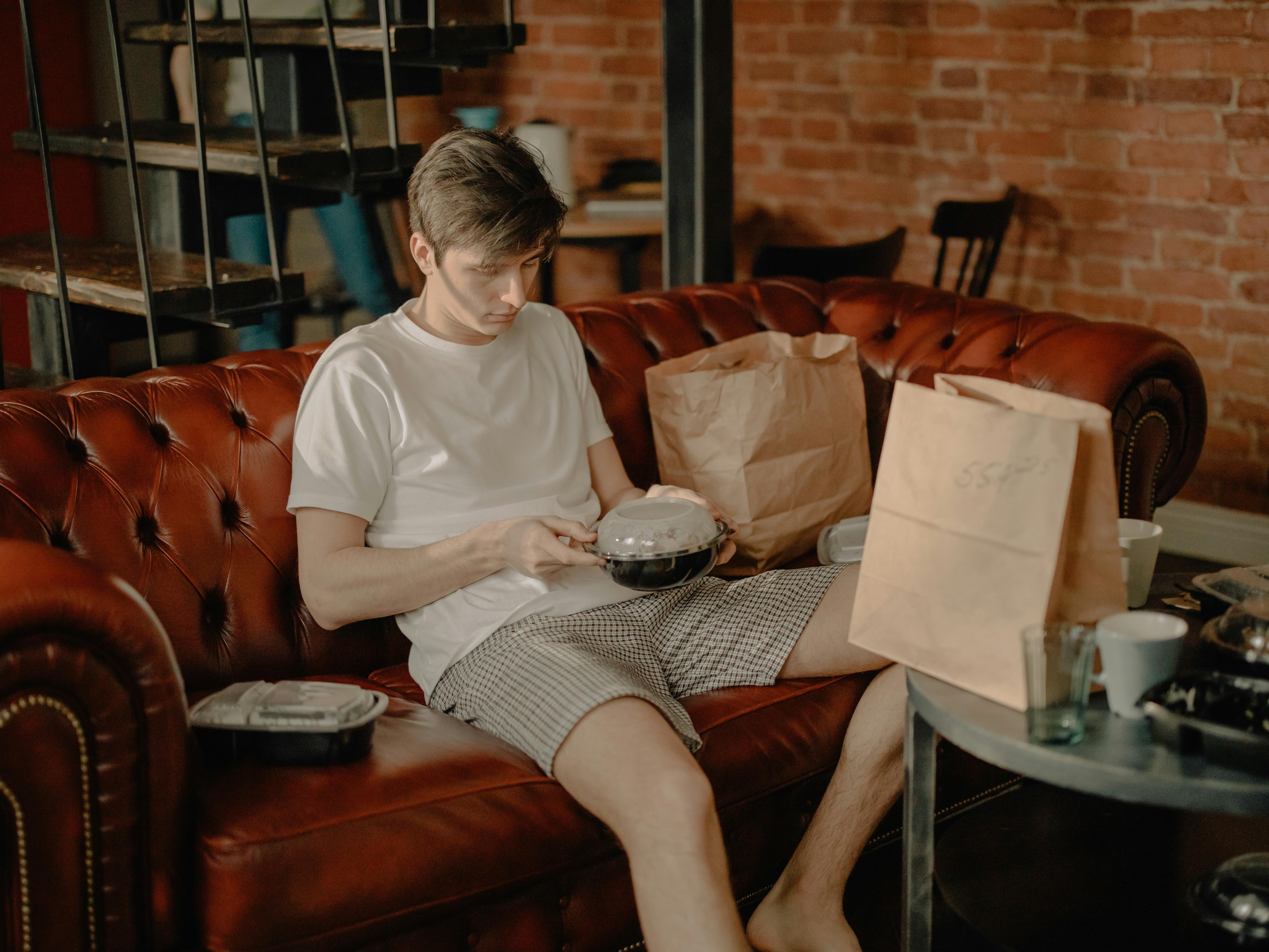 ‘Recession Meals’ Destigmatize Home Cooking on a Budget — Photo by cottonbro studio on Pexels