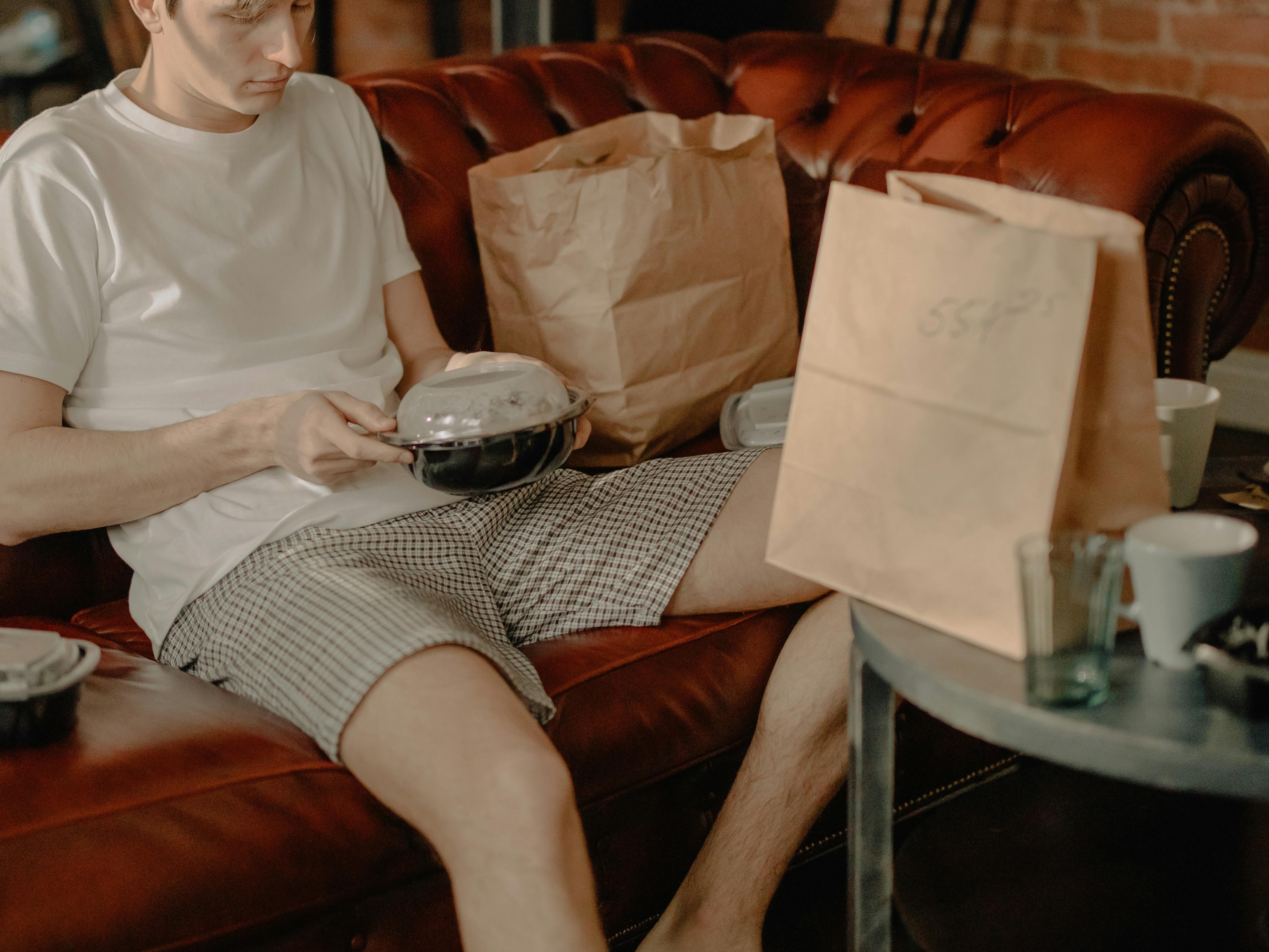 ‘Recession Meals’ Destigmatize Home Cooking on a Budget — Photo by cottonbro studio on Pexels