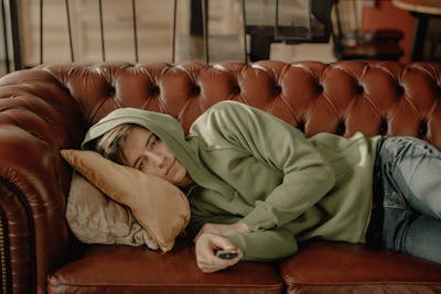 Why You Need to Learn to Be Bored (and 10 Ways to Do It)