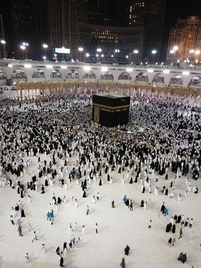 Ashfaq Tours & Travels Umrah - 21 Days November 2026 (airblue, Lahore-Jeddah, Shuttle Hotels, 01 Nov)