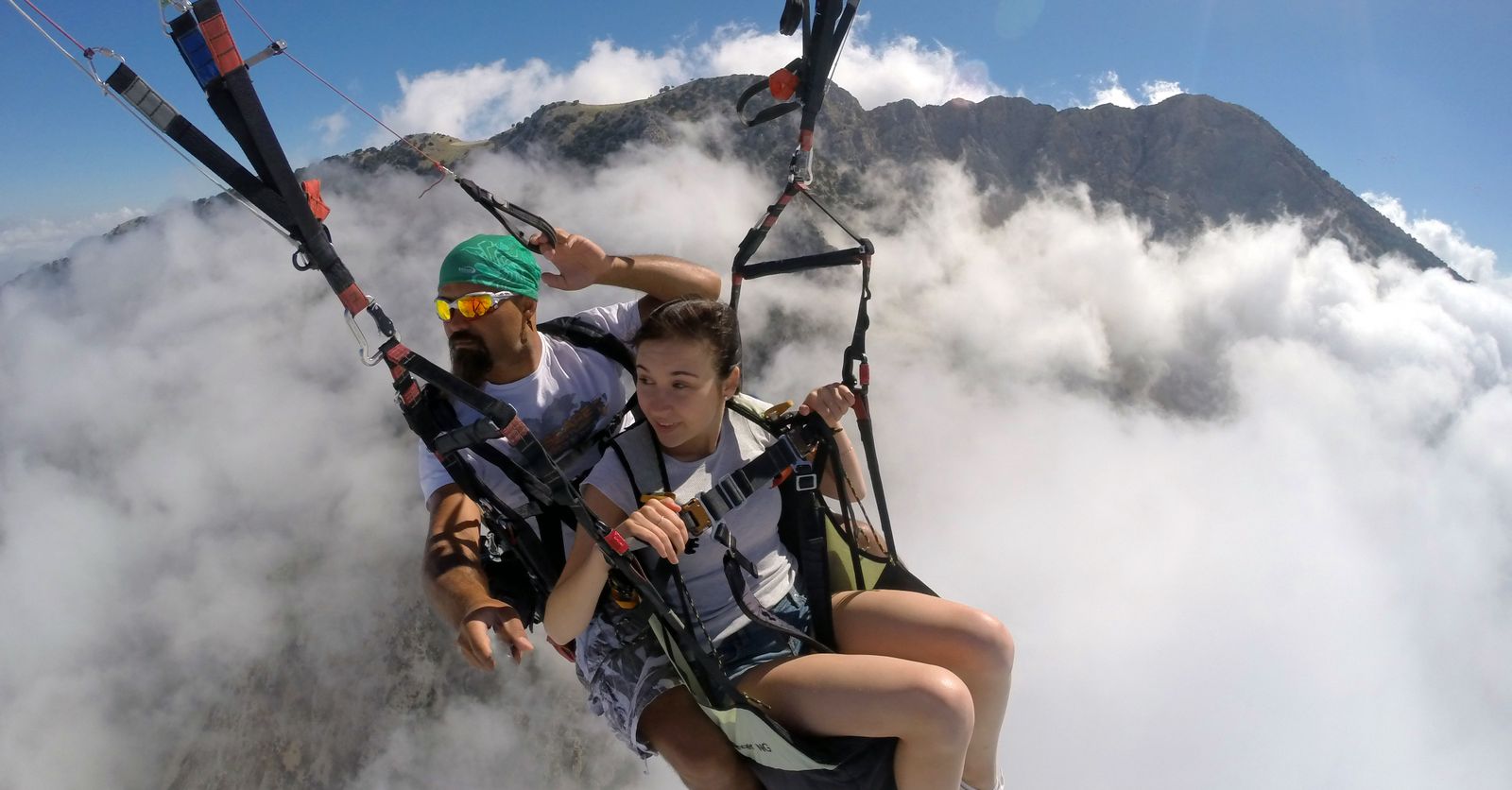 Parapente en tandem (biplace) : comment se déroule un premier vol ?