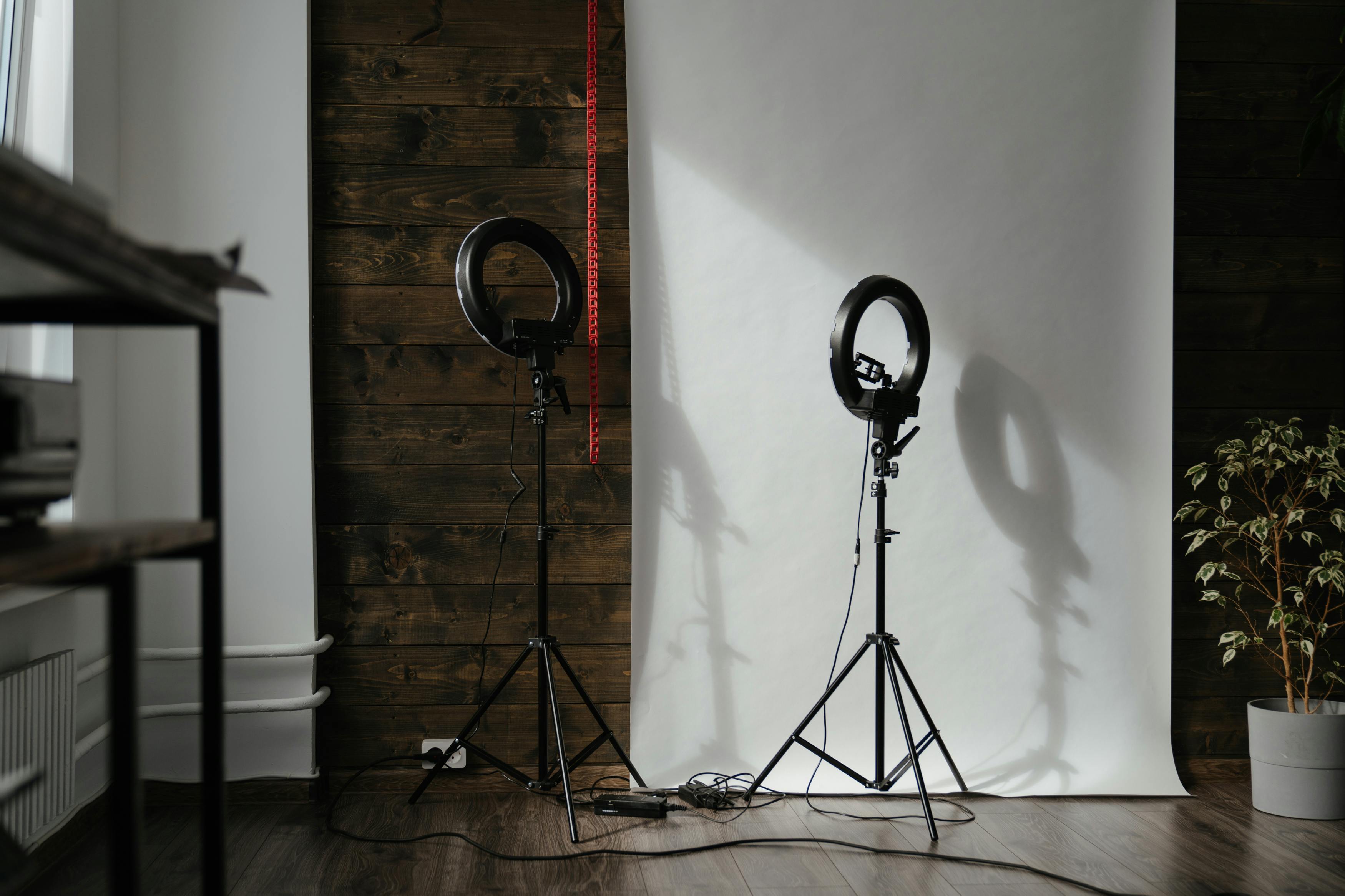 black and gray microphone stand