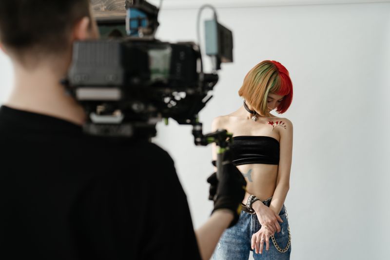 หาแบบถ่าย VDO / PHOTO Stock