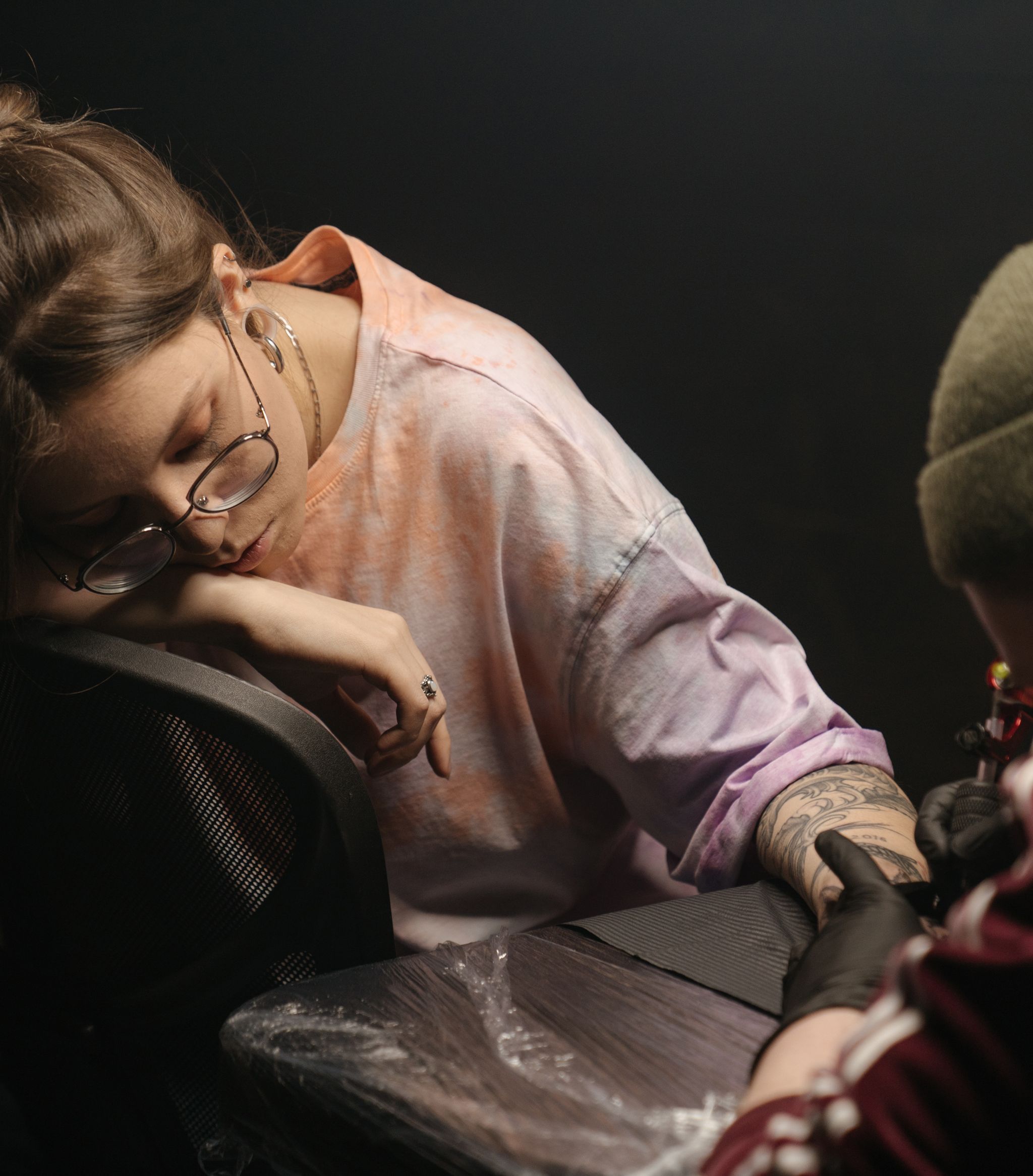 Tattoo artist at work