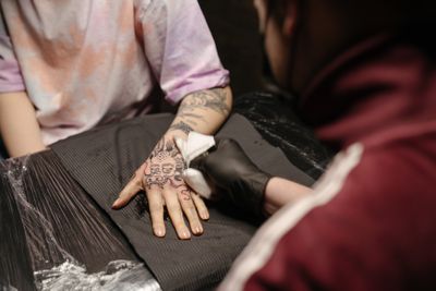Tattoo artist