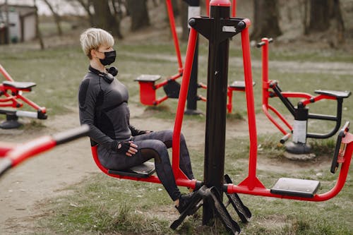 yescom, yescomusa, backyard gym, outdoor fitness, yoga