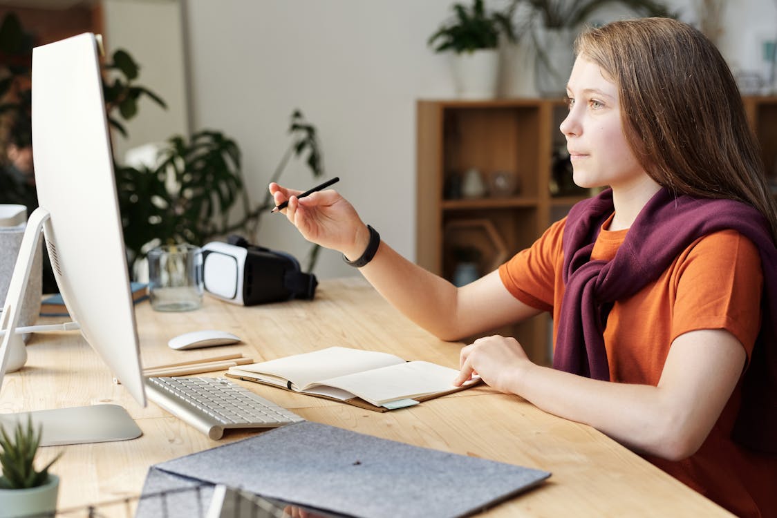 Free Základová fotografie zdarma na téma 2019-ncov, bezdrátový, bílý papír Stock Photo