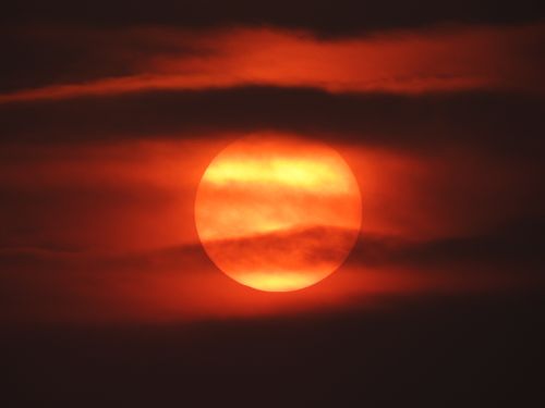 Free Dramatic sunset with striking colors and clouds in Hyderabad, India. Stock Photo