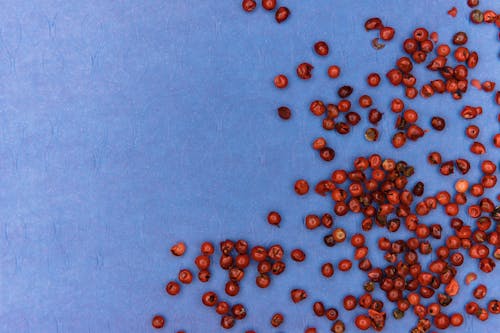 Cracked Red Peppercorns