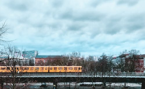 Foto profissional grátis de amarelo, Berlim, berliner