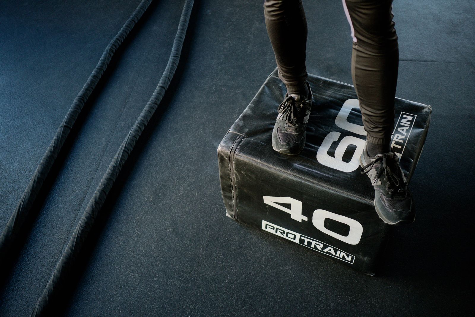 Multi-directional functional training movement demonstrating balance and control
