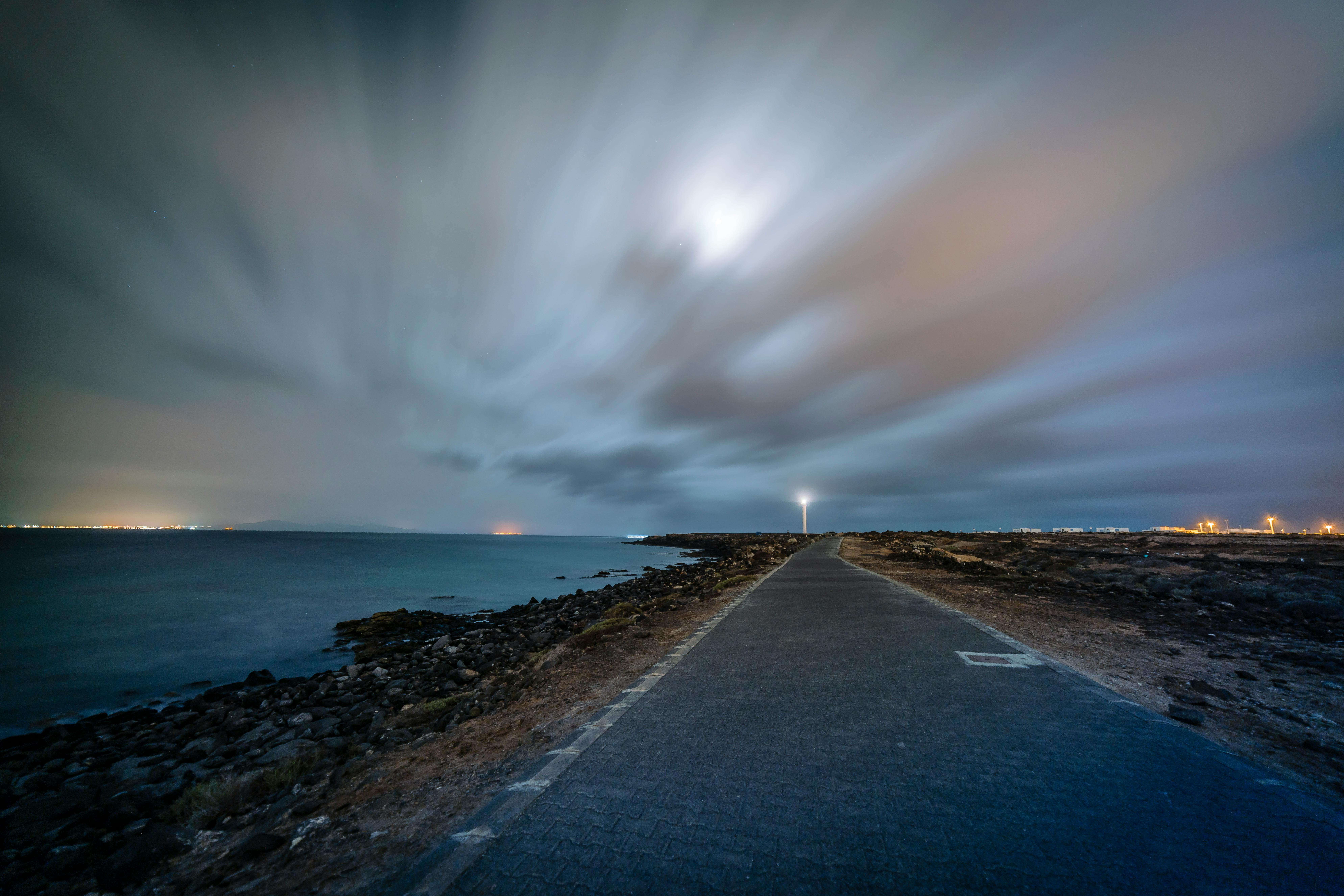 Aliments sains sur une table de cuisine