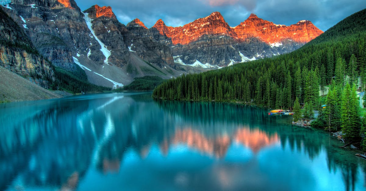 How much do park rangers make in Canada