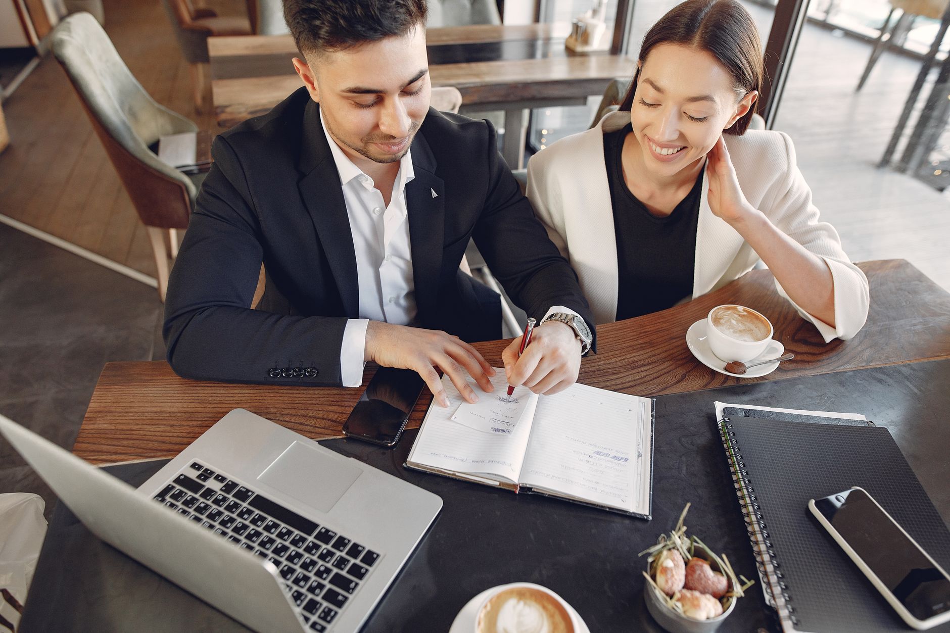 How Smart Business Owners Build Wealth Without Blind Spots