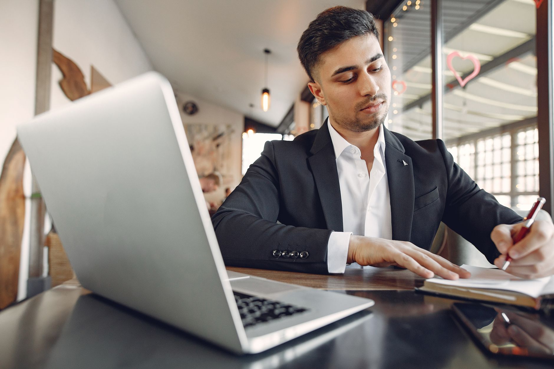 The AI Divide: How Smart Entrepreneurs Navigate the Two-Track Economy