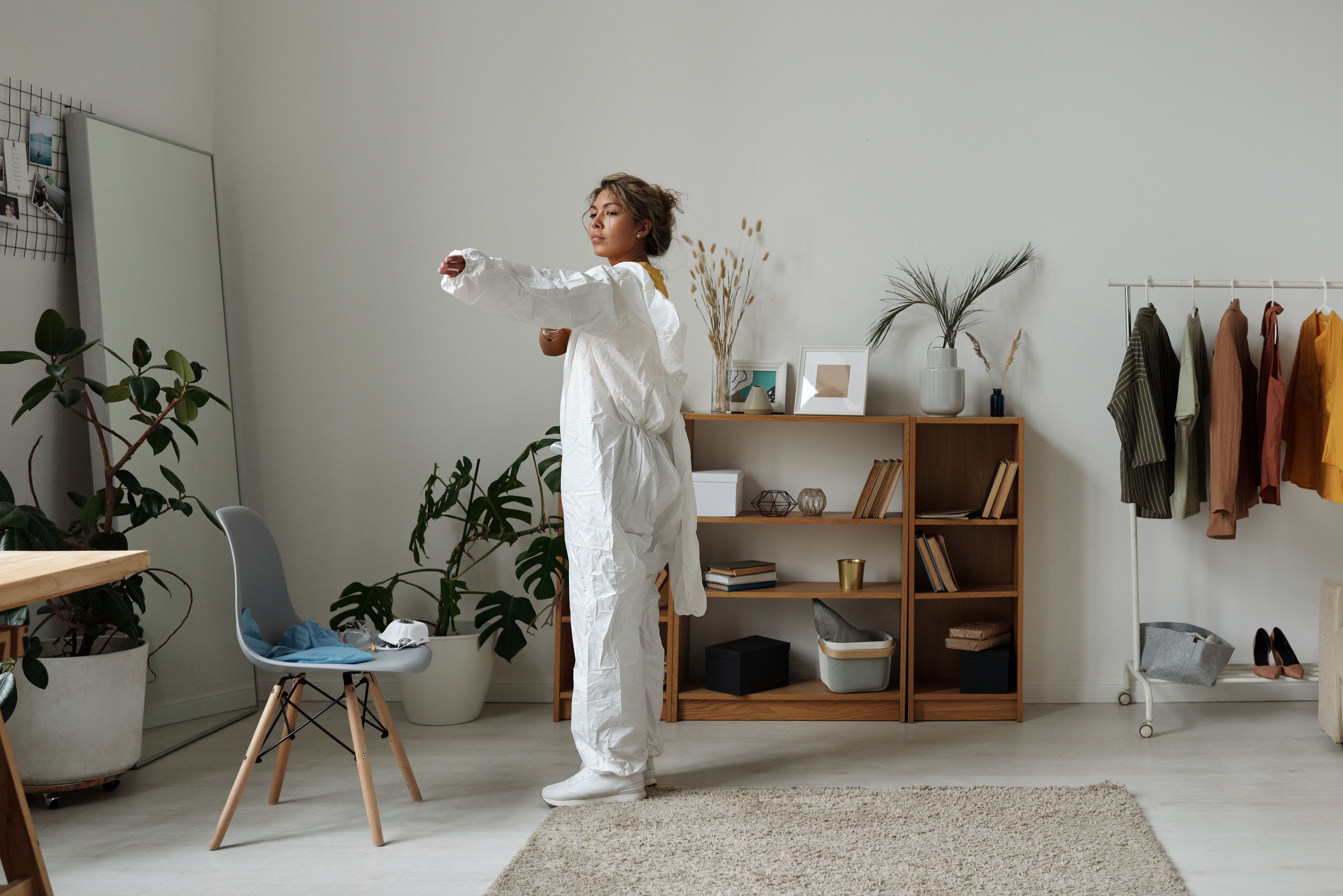 Painters and Decorators in Derry Downs — quality trade paint going on in two coats